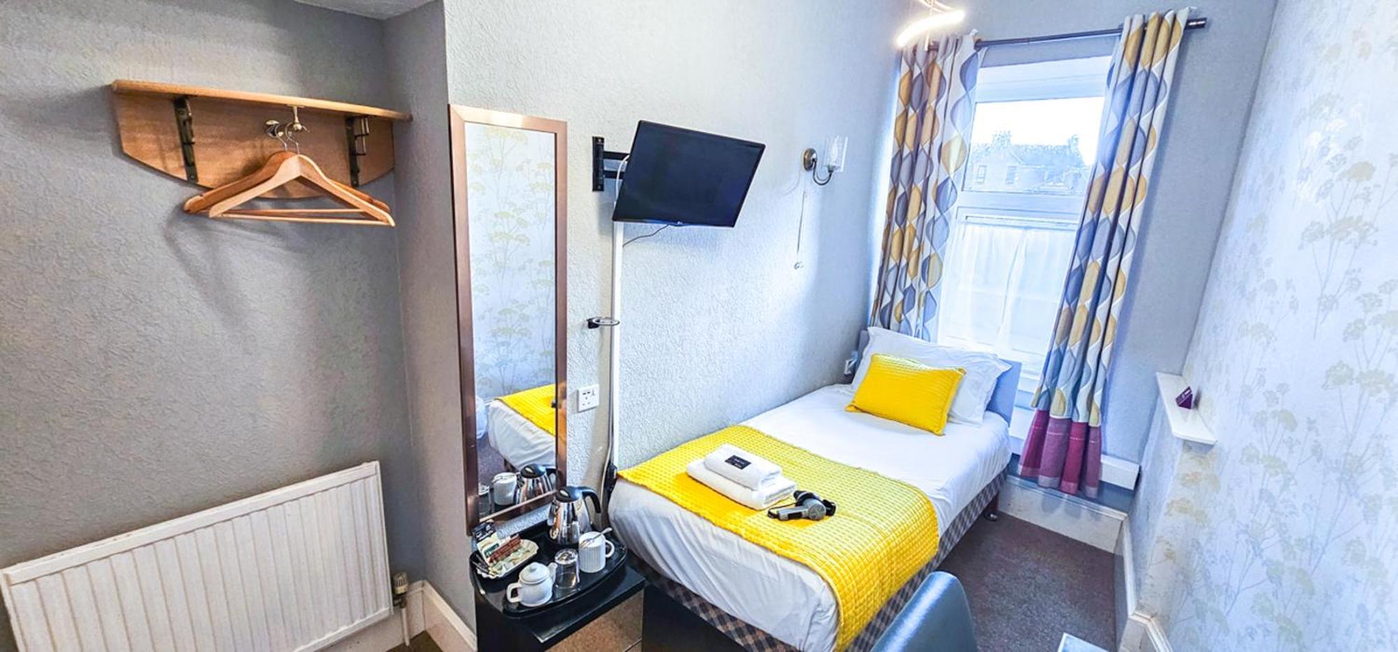 Mystayinn Kinloch Lodge Inverness Bagian luar foto