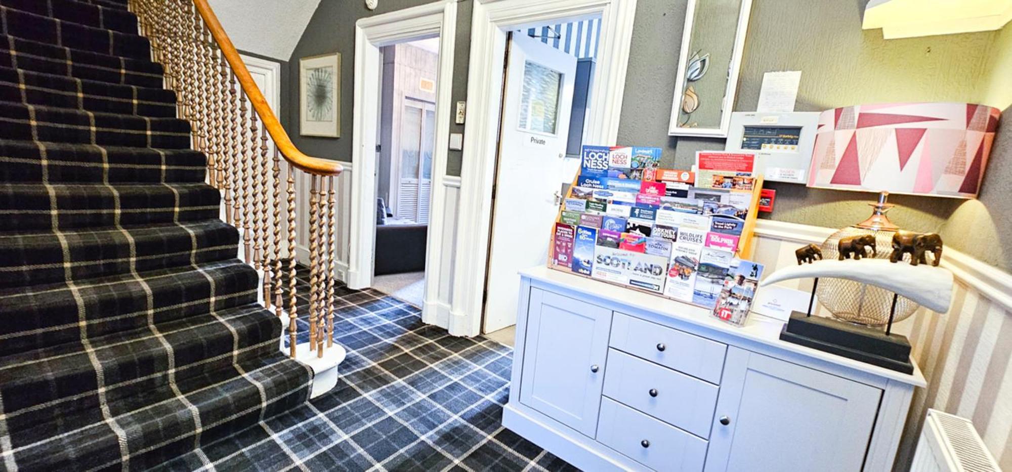 Mystayinn Kinloch Lodge Inverness Bagian luar foto